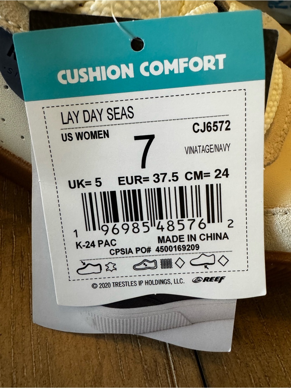 Reef Lay Day Seas Lace-Up Sneakers, Ivory/Navy, NWT, Women’s Multiple Sizes - Picture 14 of 16